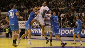 CSM Oradea - UCM Reșița 25-32