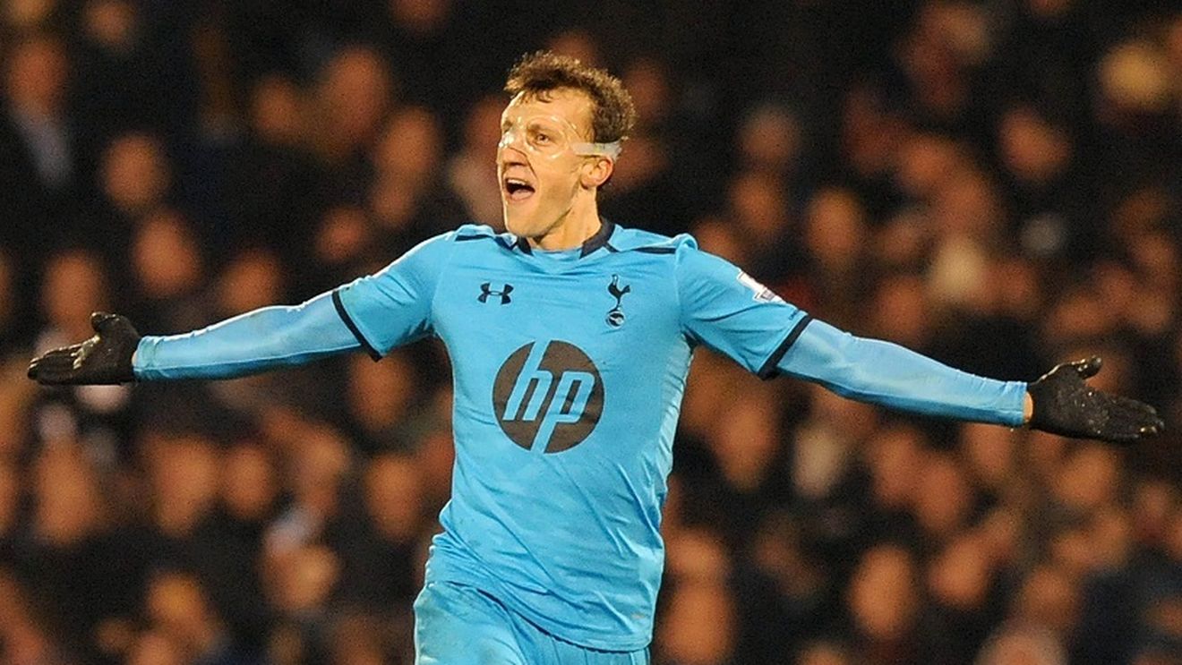 VIDEO Chiri-GOL! "E cel mai bun jucător al nostru!" Fundașul român a marcat pentru prima oară pentru Tottenham cu un șut superb! 