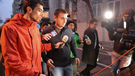 Fostul tenismen Dinu Pescariu, audiat la Direcția Națională Anticorupție în dosarul "Microsoft". Atacul Ruxandrei Dragomir la adresa omului de afaceri după arestarea Elenei Udrea