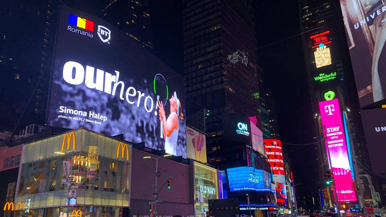 "OurHero" Simona Halep a devenit vedetă azi în Times Square, celebra piață din New York!
