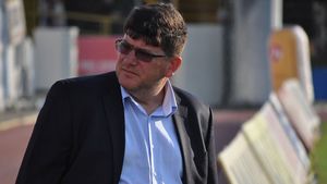 Profu' de mate' a făcut calculele!** Pustai: "Meciul cu "U" Cluj este vital"