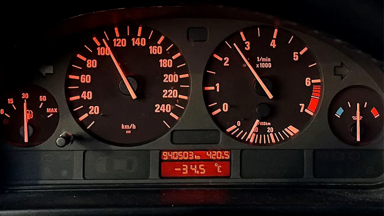 Cum arată un BMW Seria 5 cu aproape 1.000.000 de kilometri parcurşi! Detaliul greu de crezut de la ultima revizie a maşinii