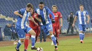 Șumudică, greu de învins 9! Astra - CS U Craiova 0-0. Campioana ajunge la a noua etapă consecutivă fără înfrângere, dar face un pas fals în lupta pentru titlu