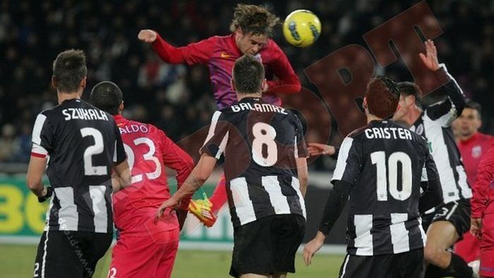 "Nimeni nu a jucat pentru Steaua! Dacă auzeam ceva, vorbeam"** 'Omul negru' care i-a dat aripi lui Becali se disculpă: speră să se revanșeze cu Petrolul
