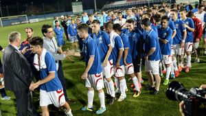 Meditațiile la fotbal, noua modă în România. Fostul jucător de la FCSB și CFR Cluj vrea să schimbe modul în care funcționează sectorul juvenil: „Unele academii sunt făcute strict pentru câștig financiar. Sunt antrenori care n-ar mai trebui să fie acolo”. EXCLUSIV