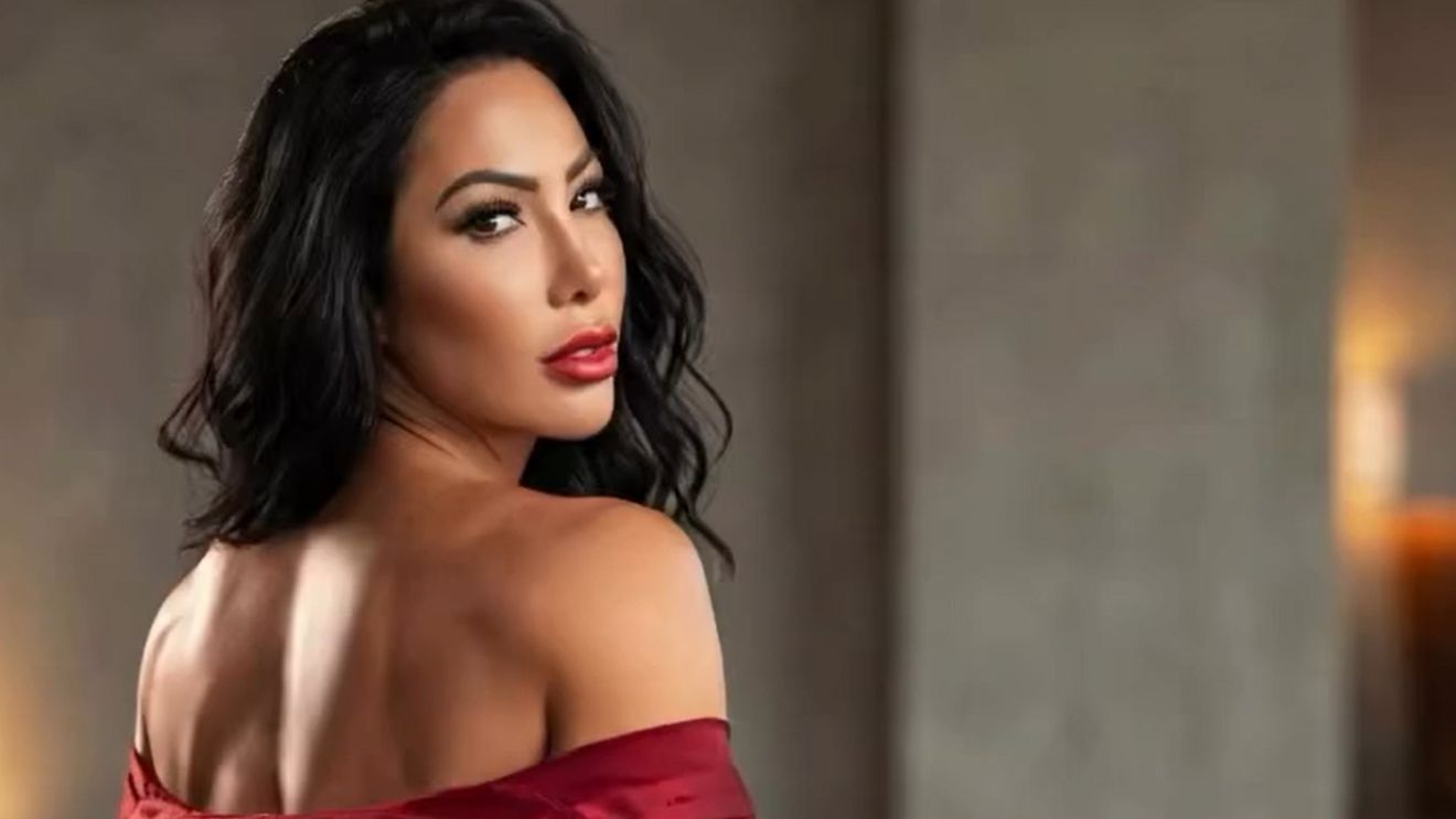 Fosta ospătăriță are un copil cu un milionar celebru și acum vinde imagini cu corpul ei: „Primesc multe cereri ciudate”