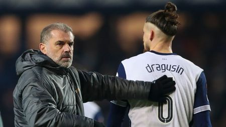 Ange Postecoglou, mesaj neașteptat, la BBC, pentru Radu Drăgușin. Ce a spus antrenorul după Tottenham - Newcastle 1-2
