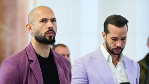 Avocatul fostului luptător Andrew Tate, acuzații grave după ce acesta și fratele său Tristan Tate au fost arestați: „Ordin politic!”
