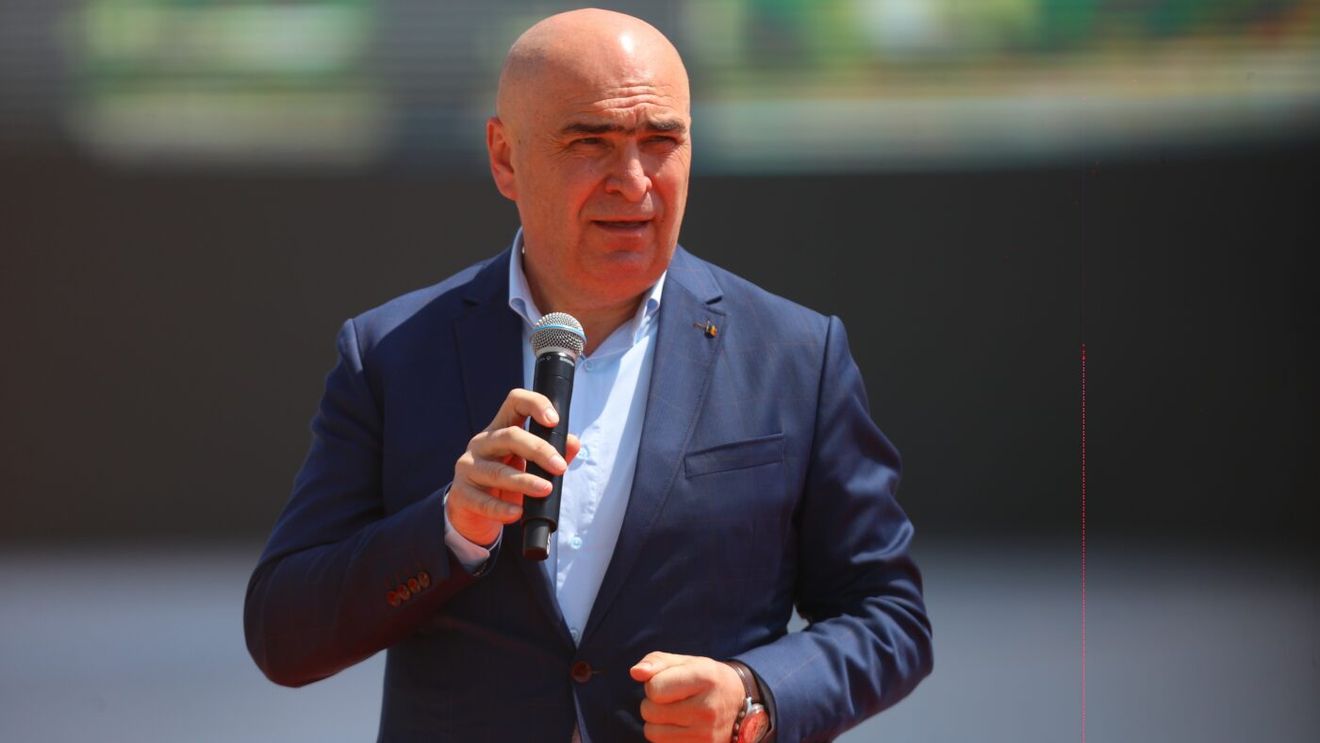 Ilie Bolojan, mesaj pentru David Popovici după „dubla” de aur de la Campionatele Europene de natație de la Paris