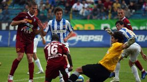 Dramă pentru un fost fotbalist de la Rapid și Craiova! Tatăl său, fost campion la box, a murit: „Este adevărat!”