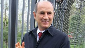 Copos: "Vrem să se decidă rezultatul pe teren"