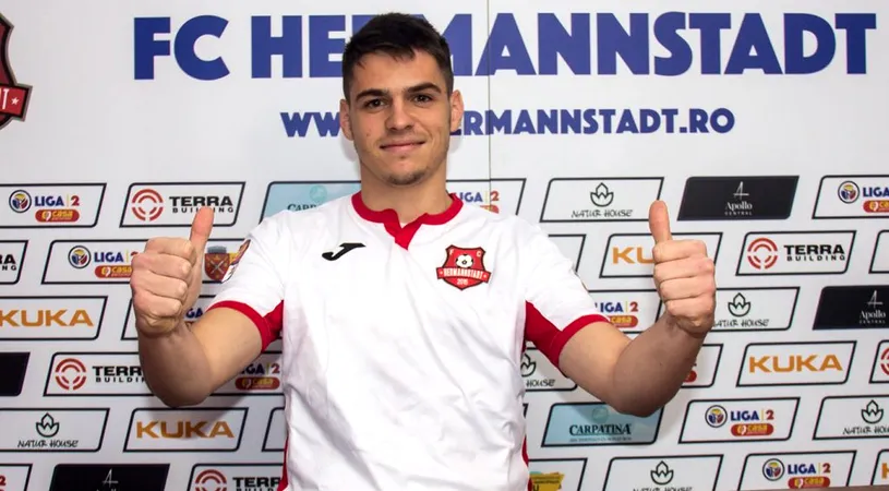 Daniel Paraschiv e convins că la FC Hermannstadt este un mediu în care orice fotbalist poate să progreseze: ”Sunt foarte mulți fotbaliști ofensivi cu mare calitate. Trebuie să mă pregătesc și mai bine, să devin golgheter”