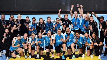 CSM București, ce performanță! „Tigroaicele” n-au stat la discuții și au câștigat medaliile în Liga Campionilor