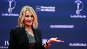 Nadia Comăneci a plâns în fața lumii întregi. Discurs în lacrimi la Gala Laureus: „5 note de 10 pentru că 50 de ani pare atât de îndepărtat”