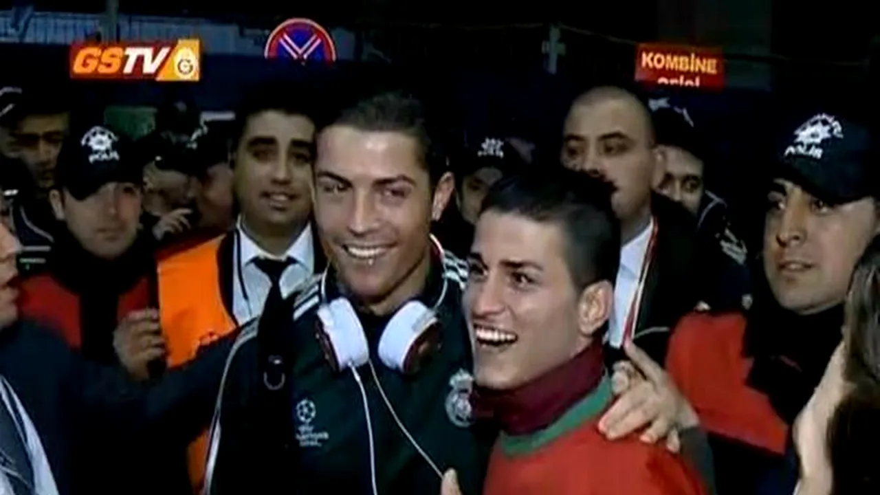VIDEO Ronaldo la pătrat!** Starul lui Real s-a întâlnit cu sosia sa din Turcia după meciul cu Galata. Reacții de senzație ale celor doi