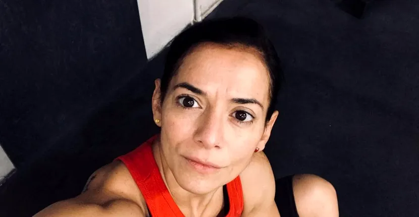 Analia Selis și copiii săi, diagnosticați cu coronavirus. ”Covidul ăsta este cu siguranță un virus ciudat de imprevizibil”