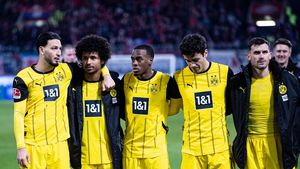 Fotbalistul cu mamă româncă nici nu a luat în calcul naționala tricoloră, iar acum e la un pas de transferul vieții la Arsenal Londra