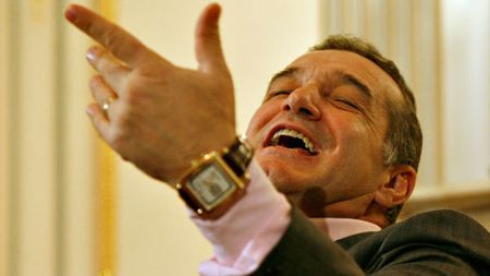 Becali:** "Diferența între Steaua și "U" e mult prea mare! Cum vrea Walter să ia titlul cu jucători de 100.000 â‚¬?"