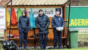 Costeșin în locul lui "Mache"