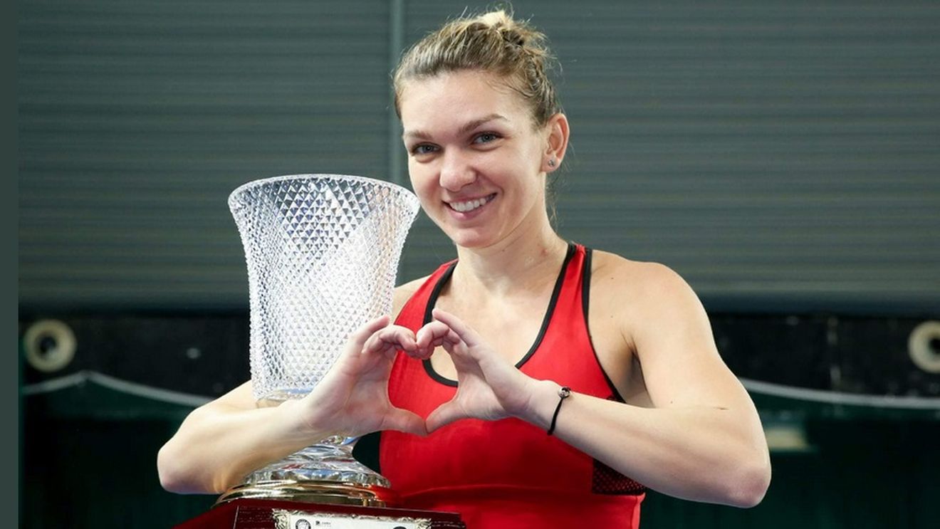 FAN-TAS-TIC! Cuceritoarea Simona a reușit o "dublă" memorabilă la Shenzhen! Halep a câștigat titlul după o finală teribilă cu Siniakova, apoi a triumfat și în proba de dublu alături de Begu 