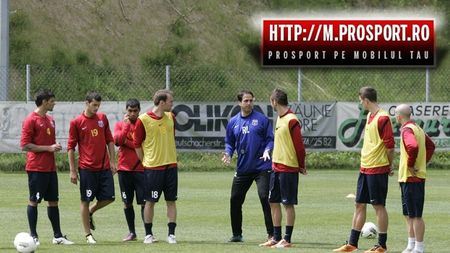 SINGURUL om de la Steaua care nu a fost călcat în picioare de Becali?** "Stau printre jucători, dar nu sunt SPION! Nu m-am simțit niciodată UMILIT!"