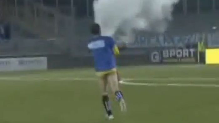 VIDEO Au promovat în Serie A!** Cum s-a bucurat excentricul portar al lui Novara