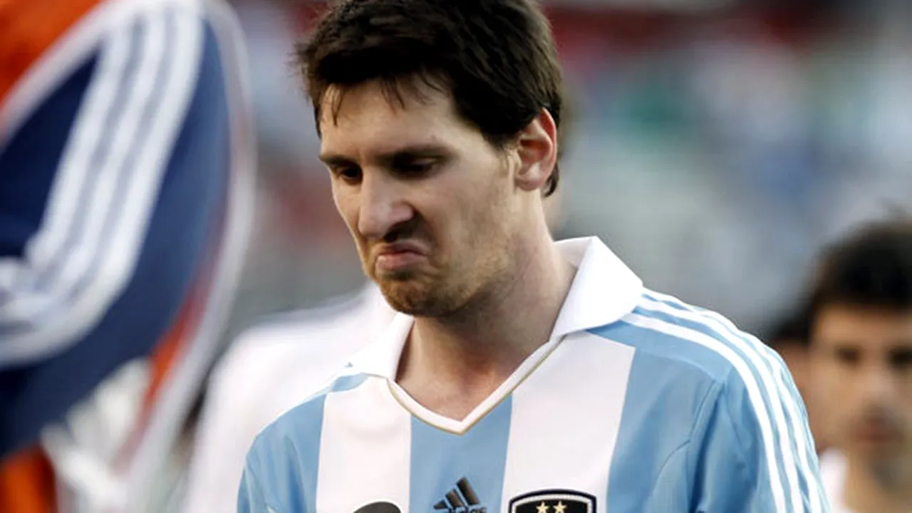 VIDEO Ă‚sta este prețul pentru talentul enorm!** Messi a fost pus la punct în stil columbian pentru că dribla tot