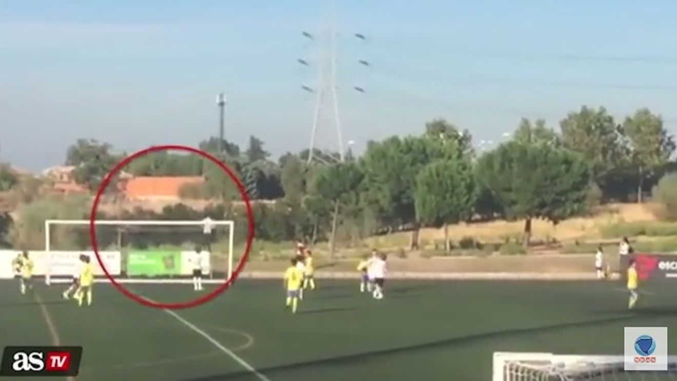 Care ar fi șansele să fii un copil de șase ani și să ai parte de așa ceva? "Arogantul" Ronaldo a surprins pe toată lumea: ce a făcut la un meci de fotbal între copii