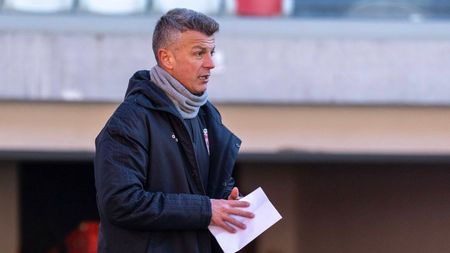 Ovidiu Burcă ratează duelul cu Flavius Stoican, în meciul care îi poate aduce calificarea matematică în play-off-ul Ligii 2: ”Este o experiență nouă pentru mine”