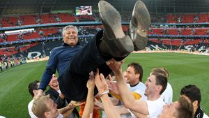 Lucescu se gândește la transferul carierei. Un fotbalist uriaș, în atenția lui Șahtior: "E adevărat că am spus că îl vreau!"