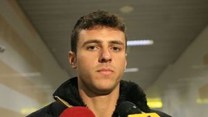 EXCLUSIV Tatăl lui Moraes:** "Va semna cu Steaua, 90% s-au înțeles!"