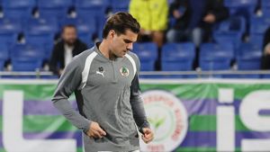 Schimbare a la Gigi Becali! Ianis Hagi, scos de pe teren cu cinci minute înainte de pauză, în meciul cu echipa lui Mihăilă