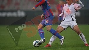 Dayro se plânge:** "Nu e normal ca tribunele să fie așa goale!"