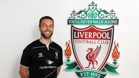 "Late bloomer" Rickie Lambert a devenit primul jucător care marchează în primele patru ligi engleze, pentru națională și în Liga Campionilor