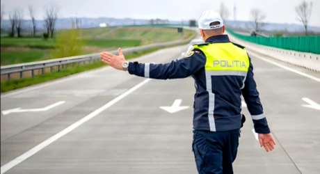 Amendă și permis suspendat pe linie discontinuă? Ce nu a observat acest conducător