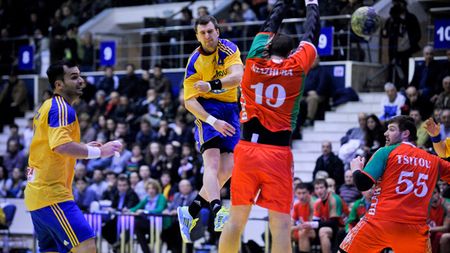 Am ratat calificarea pentru barajul CM 2013!** Tricolorii s-au prăbușit în repriza a doua: 8 aruncări în bară!