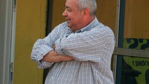 "Se încalcă regulamentul!"