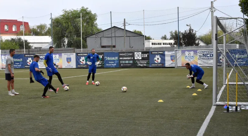 Metalul Buzău și-a anunțat primele două achiziții pentru Liga 2: un fundaș de la Farul și un portar de la CFC Argeș. În lot are și alte noutăți