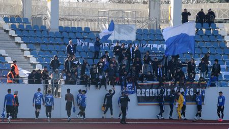 Pandurii pregăteşte deja strategia pentru sezonul viitor. Vrea să revină în Liga 2 cu jucători străini aduşi încă de acum la echipă, dar care nu pot fi legitimaţi. ”Acesta este planul B”