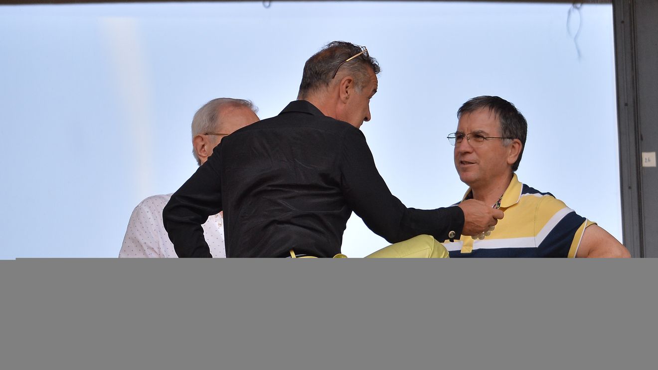 FCSB nu a glumit și se gândește să evolueze cu banderole albe! Anunțul făcut de vicecampioni înante de un nou meci al CFR-ului: "Se vede clar că e avantajată"