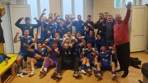 Un fost mijlocaș în prima ligă bate la porțile Ligii 2! Performează cu echipa pe care o antrenează și cu care sezonul trecut se salva miraculos de la retrogradarea din Liga 3