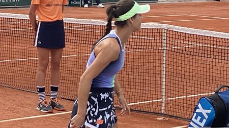 Sorana Cîrstea i-a lăsat mască pe organizatorii de la Roland Garros! Ce au remarcat francezii după debutul victorios al româncei