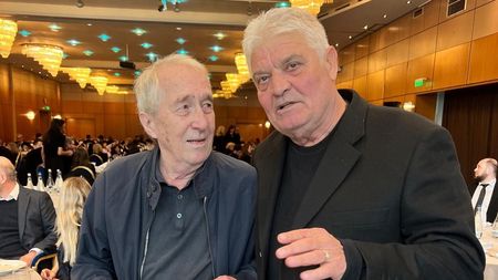 Apariție rară! Valentin Ceauşescu a fost prezent la parastasul lui Mircea Lucescu