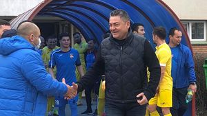 Daniel Oprița l-a dat de gol pe Ilie Stan: „Mi-a spus că asta e Steaua!”. Reacția antrenorului de la Gloria Buzău | VIDEO