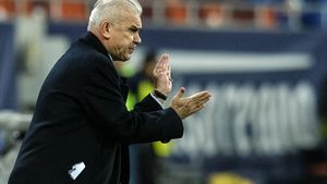 Iordănescu ridică miza: "Meciurile cu Ungaria și Grecia ar putea decide soarta calificării". Trei jucători au probleme medicale