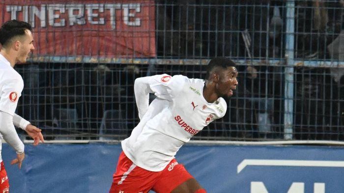 Reacția lui Kennedy Boateng când a fost întrebat despre plecarea de la Dinamo după ce a dat două goluri cu Farul