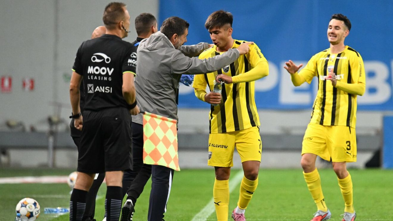 Cum a reacționat Zeljko Kopic în momentul în care a fost întrebat dacă Alex Musi a fost forțat să se antreneze la naționala U21, deși era accidentat