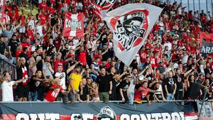 UTA Arad și FC Argeș se vor confrunta cu spectatori în tribune! Laszlo Balint vrea precauție: „Să jucăm la rezultat!”