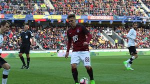 Vătăjelu, două pase de gol la Sparta Praga