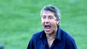 OFICIAL | Clubul din Liga 1 care l-a prezentat pe Bergodi! Misiunea clară a antrenorului italian.  Ce salariu va avea